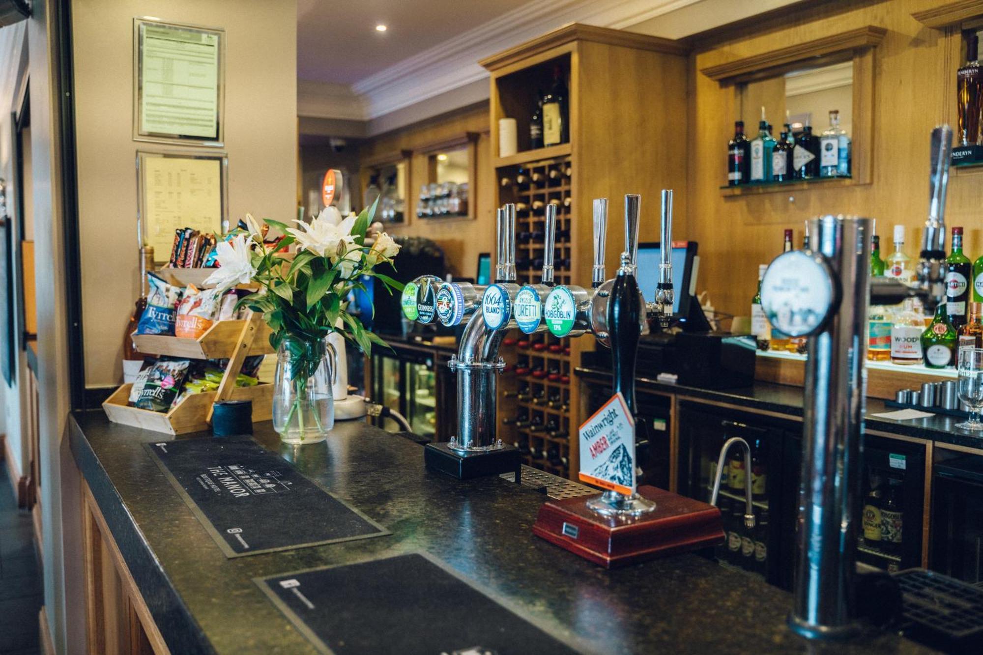 The Manor Boutique Hotel Restaurant And Bar Conwy Buitenkant foto