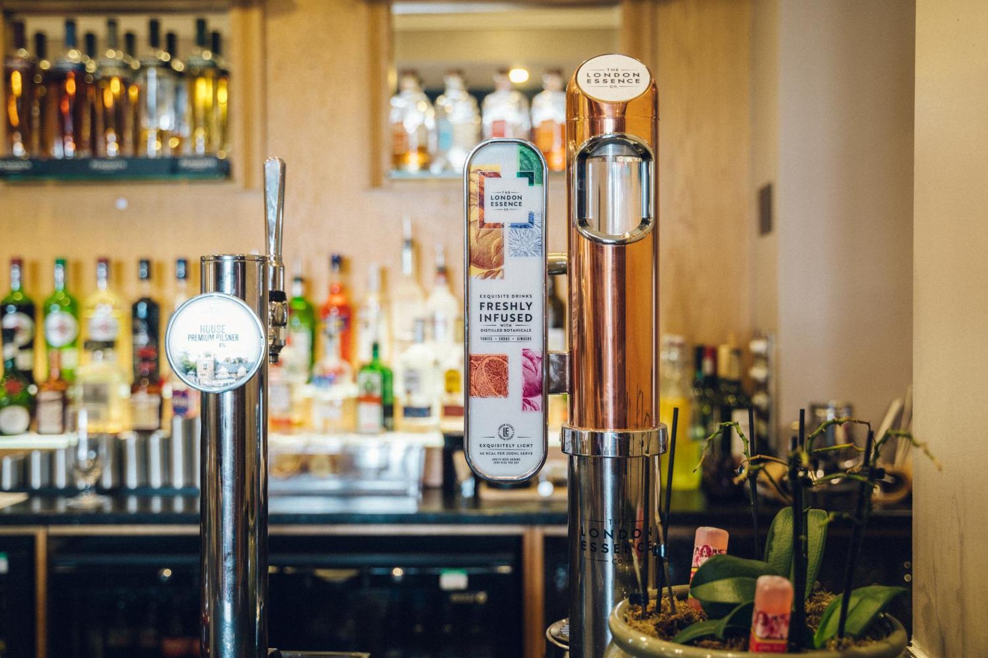 The Manor Boutique Hotel Restaurant And Bar Conwy Buitenkant foto
